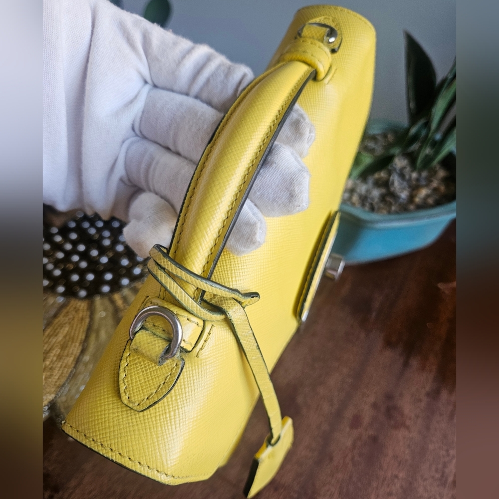 Authentic Prada Saffiano Leather yellow clutch/ shoulder bag - Picture 7 of 12
